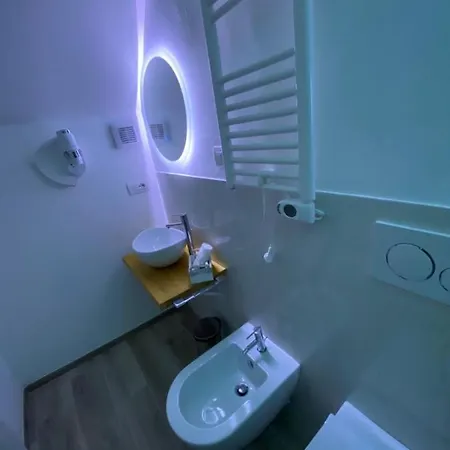 Affittacamere Visavi' Luxury Torre A Mare